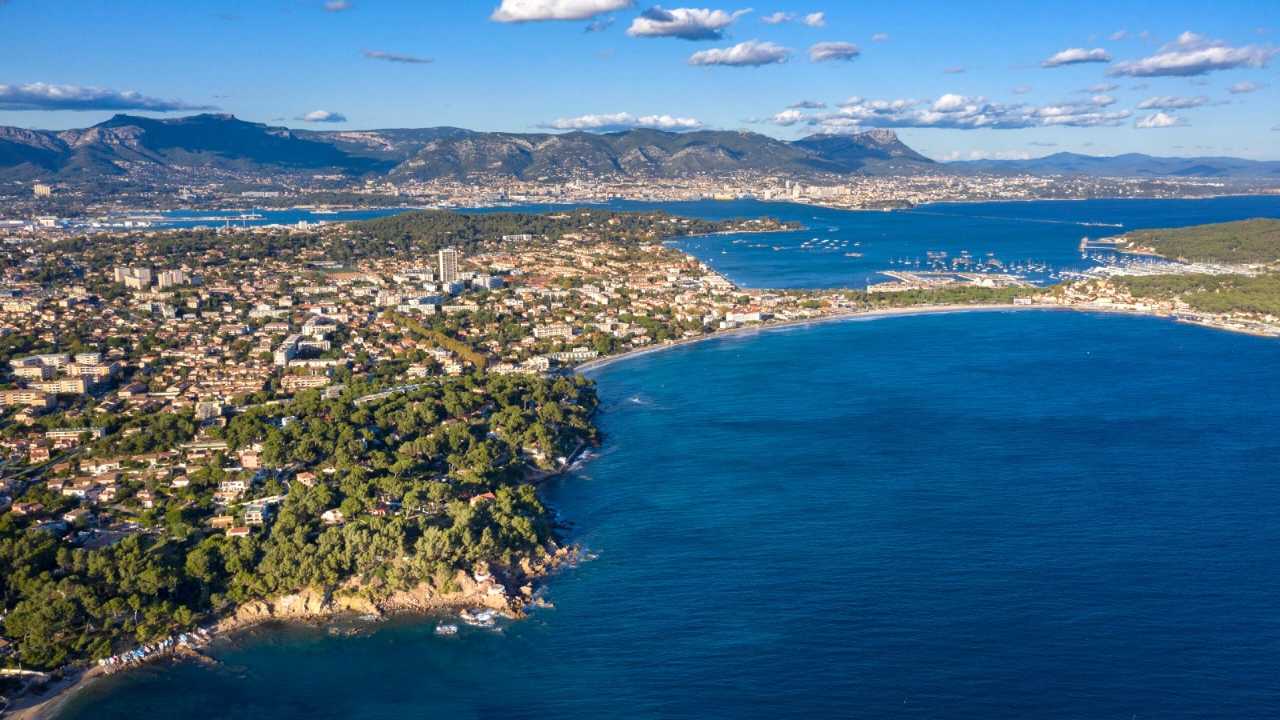 Comment choisir son agence web à Toulon en 2026 ?